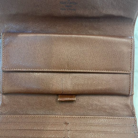 Louis Vuitton Monogram Wallet - Picture 4 of 16